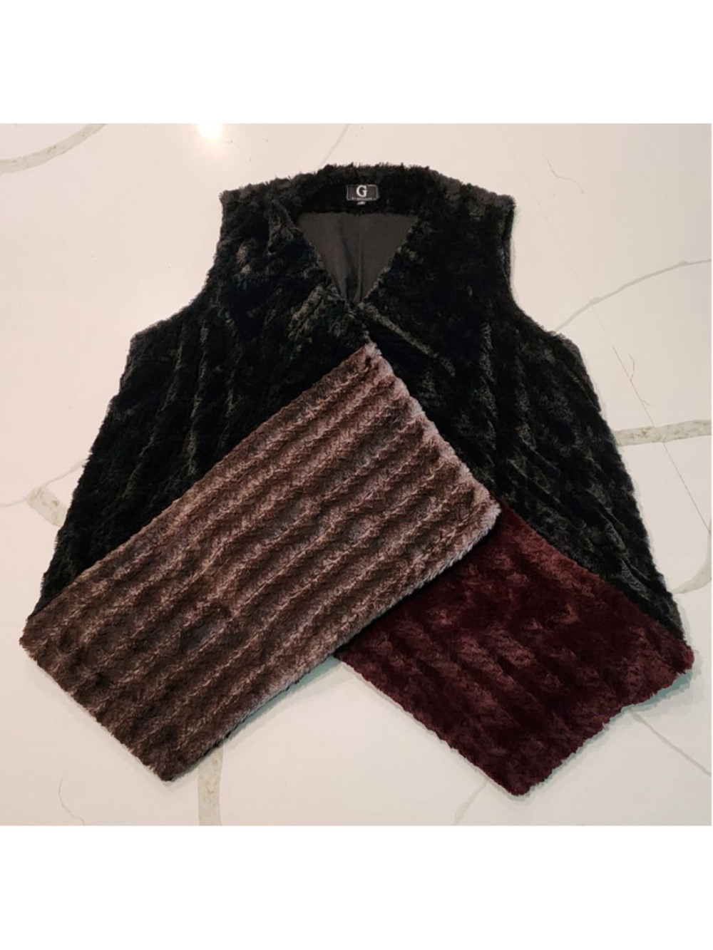 G by Giuliana Black Faux Fur Vest with Burgundy & Brown Ombre Color Block 1X - Picture 5 of 9